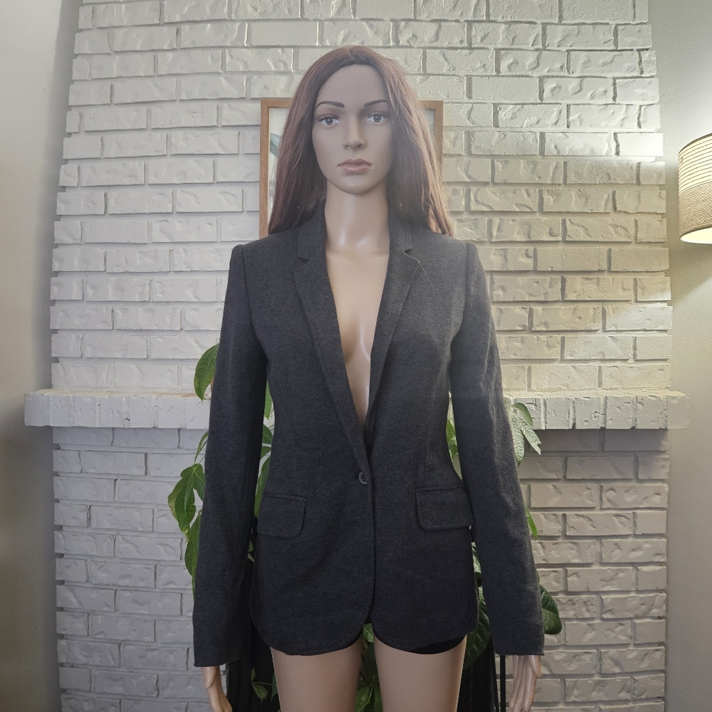 Aritzia Talula Charcoal Gray Blazer